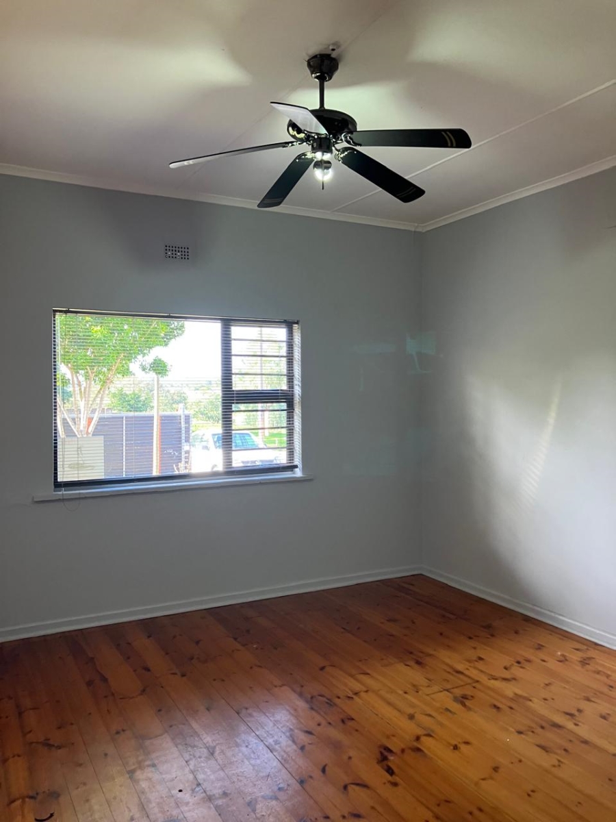 To Let 2 Bedroom Property for Rent in Mosel Eastern Cape